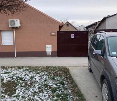Pancevo Apartamento | House Apartment