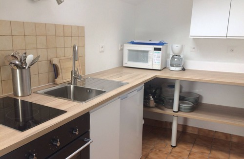 Ploubazlanec Casa | Casa a 700 m del mar, orientada al sur, jardín, wifi, 1 dormitorio, 2 personas