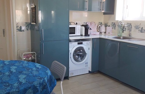 Magoito Casa | House, beautiful garden & playground near the beach