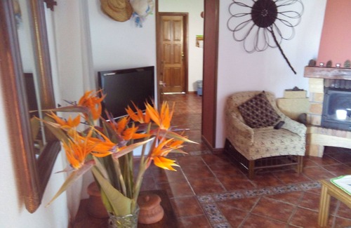 Tijarafe Cabaña | CASA CON BELLAS VISTAS AL MAR Y ALAS MONTAÑAS