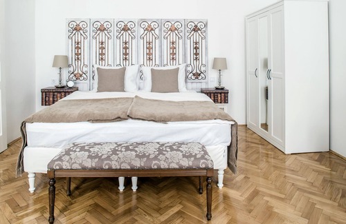 Palace District Hotel | House Beletage-Boutique Hotel