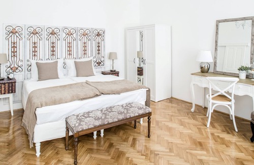 Palace District Hotel | House Beletage-Boutique Hotel