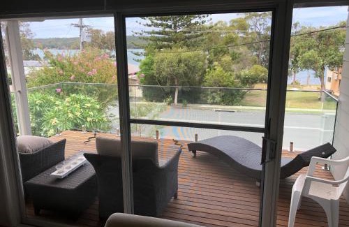 Gwandalan Casa | House Beside The Lake