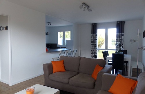 La Rochelle Casa | CASA ENTRE PUERTO ANTIGUO Y MINIMOS