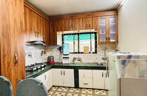 Burhanilkantha Apartamento | House bhangal
