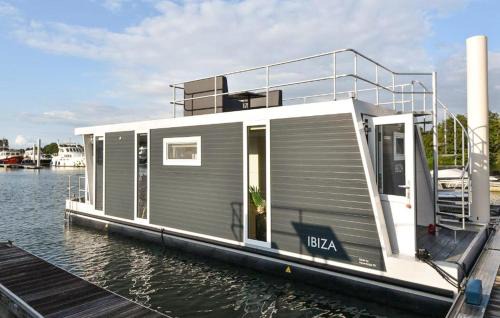 Heugum Alquiler De Eote | House Boat Athene