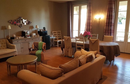 Grenay Casa | CASA BOURGEOISE - GRAN CAPACIDAD - CAMPAÑA DE LYONNAISE - ELEGANCIA Y NATURALEZA