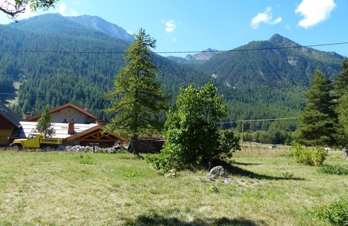 Nevache Casa | HOUSE CARAIL 14 people NEVACHE 05100