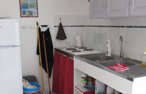 La Tremblade Casa | Casa en el centro, garaje, acceso a internet, terraza, patio privado cerrado