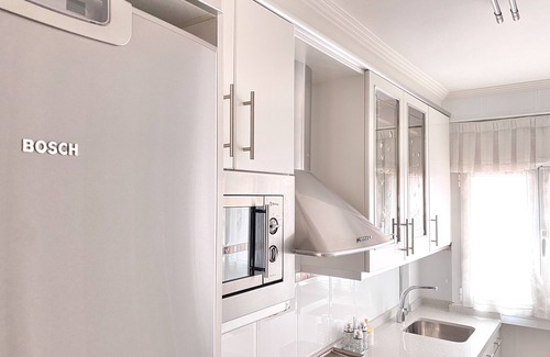 Gijon-Este Apartamento | Apartamento a 50m de la playa San Lorenzo. Gijón