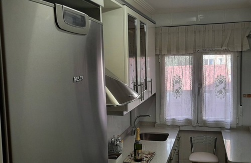 Gijon-Este Apartamento | Apartamento a 50m de la playa San Lorenzo. Gijón