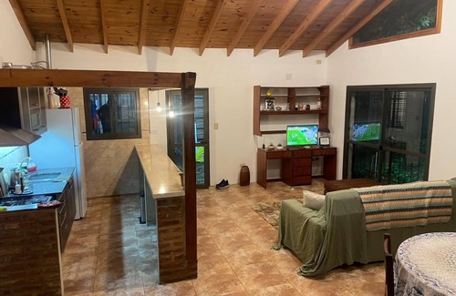 Ituzaingo Casa | Casa Vivienda Familiar Ituzaingo Centro Parque Jardin Departamento Completo