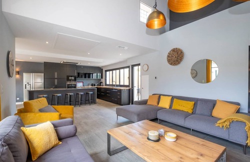 La Flotte Casa | House for 10 people in the center of La Flotte