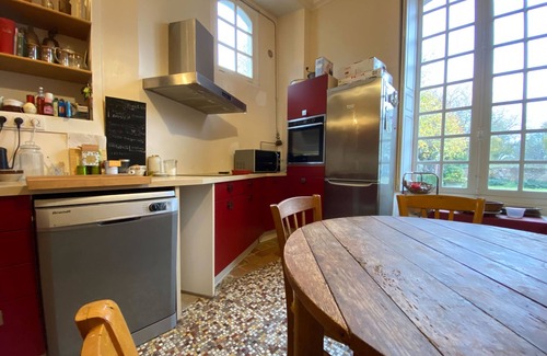 Feuguerolles-Bully Casa | House for 15 people