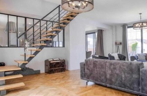 Deauville City Centre Casa | House for 18 people with cinema Place Morny