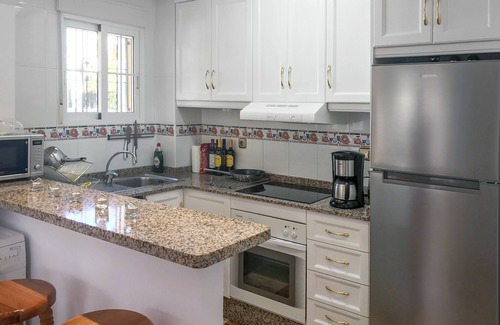 Orihuela Costa Casa | Casa Quattro para 4 personas cerca de golf y natación, en Cabo roig, cerca de Torrevieja, wifi