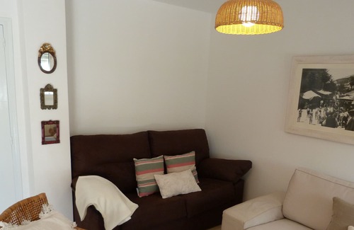 Castalla Villa | VILLA ENTREPINARES. 10 personas. Castalla Alicante. Piscina privada.