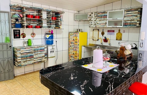 Presidente Figueiredo Casa | Home for the season, great for gathering the family or a group of friends