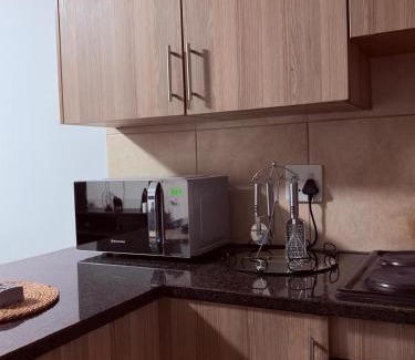 Emalahleni Hotel | House For Four Adults