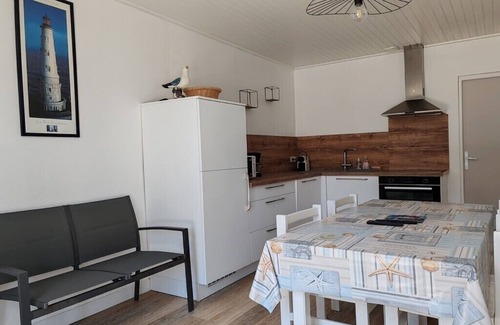 Bourcefranc-le-Chapus Casa | Pies de la villa en el agua