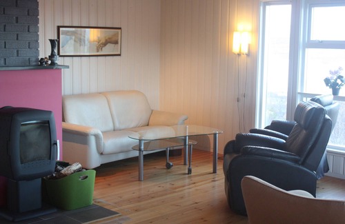 Kvaløysletta Casa | Casa para grupos grandes o familiares.