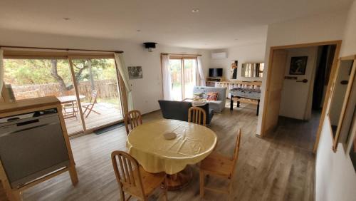Chassiers Casa | House for people with reduced mobility 2 bedrooms "Ivy oaks"