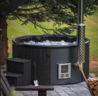 Otocac Casa | House Forest with HOT TUB
