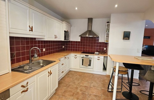 Entraigues-sur-la-Sorgue Casa | House Fenaisons