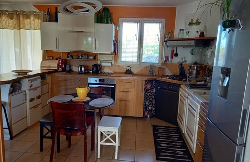 Entraigues-sur-la-Sorgue Villa | Casa / villa / chalet - Entraigues sur sorgue