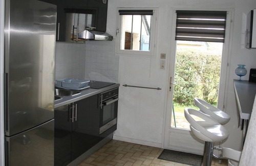 Larmor-Baden Casa | House