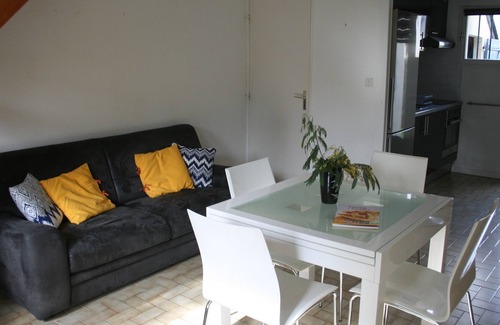 Larmor-Baden Casa | House