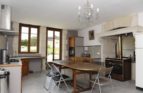 Les Riceys Casa | House