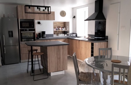 Maupertus-sur-Mer Casa | House