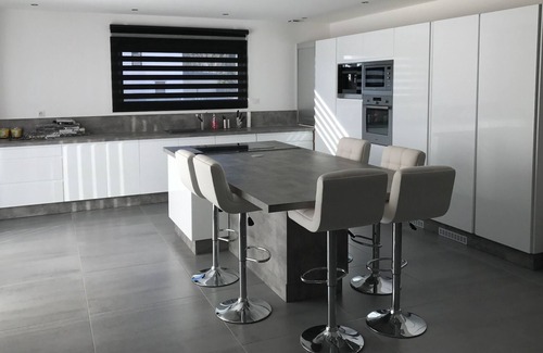 Monteux Casa | House