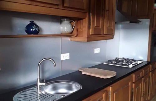 Saint-Martin-de-Lansuscle Casa | House