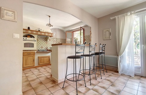 Mas-Blanc-des-Alpilles Casa | House