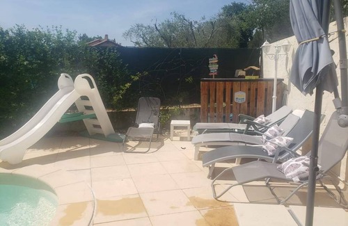 Gemenos Casa | House gemenos clim swimming pool close beaches 9 sleepings
