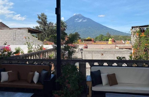 Antigua Guatemala Casa | Casa Quetzalli, En Antigua Guatemala a 2 cuadras de las ruinas de la Recolección