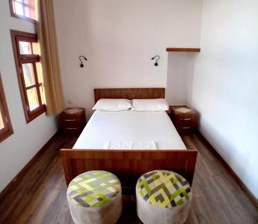 Gjirokaster Hotel | House Hotel Cela