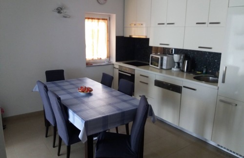 Povile Casa | House House Povile (87641-K1) - Povile
