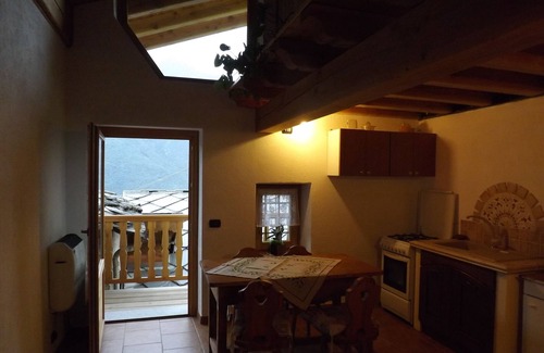 Chatillon Casa | CASA EN UN PUEBLO ANTIGUO disponible en julio