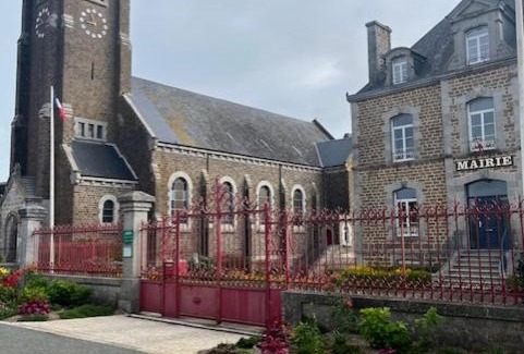 Saint-Fraimbault Casa | House in award-winning village