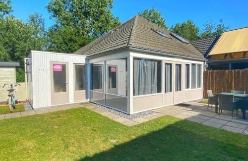 Breskens Casa | House in Breskens near Scenic Beaches