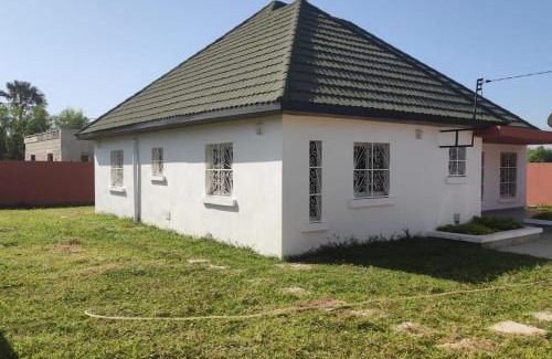 Brufut Casa | House in brufut near the sea/tanji bird reserve