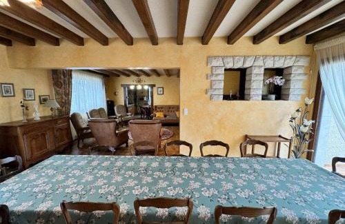 Change Casa | House in Changé near Le Mans Circuit