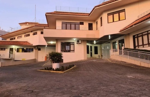 Ponta das Canas Casa | House in Condominium in front of Florianópolis beach
