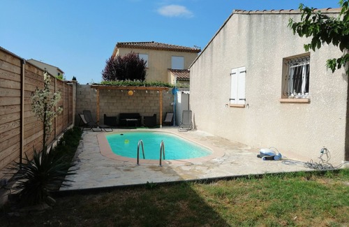Saint-Etienne-du-Gres Casa | House in the heart of Provence