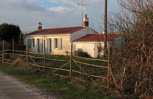 Saint-Hilaire-de-Riez Casa | Casa en el bretón Marais Vendéen
