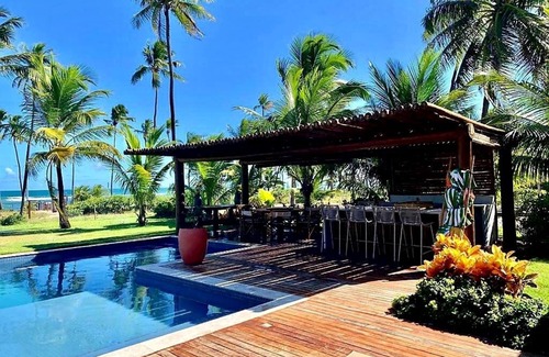 Farol Casa | House in front of the sea in Praia do Forte