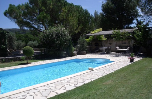 L'Isle-sur-la-Sorgue Casa | House in l'Isle sur la Sorgue near the Luberon